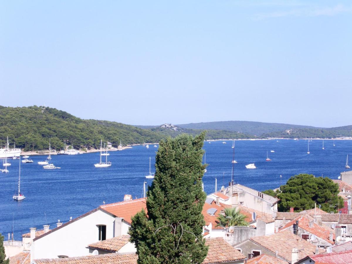 Apartments Mirakul Mali Lošinj Kültér fotó