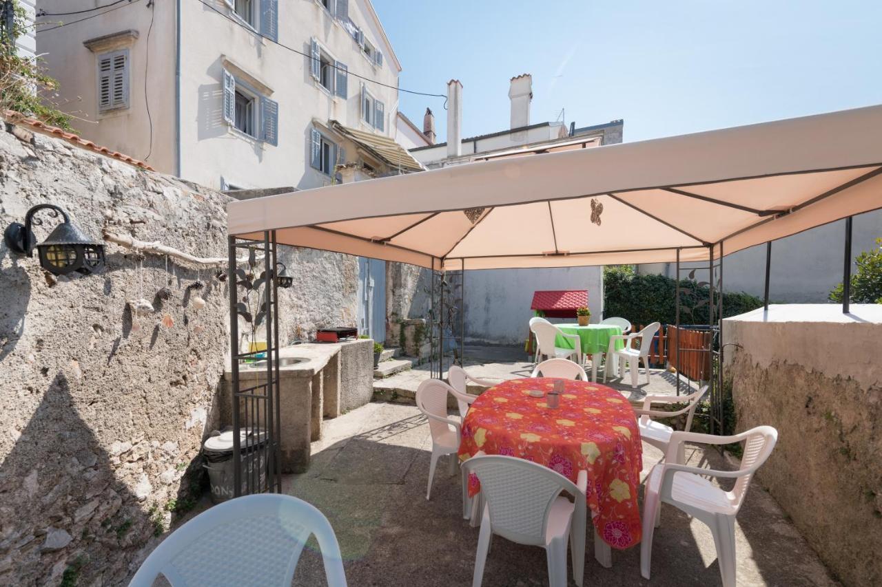 Apartments Mirakul Mali Lošinj Kültér fotó