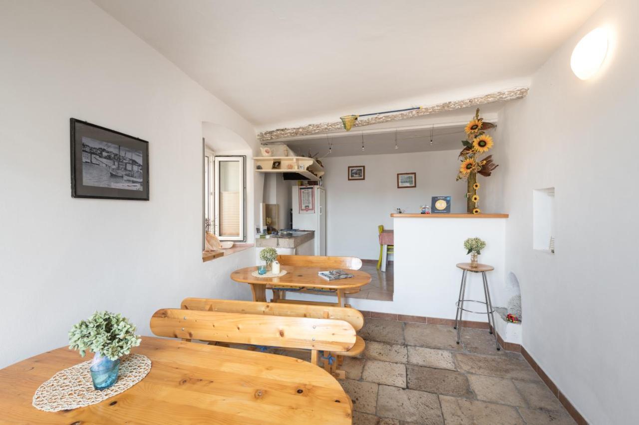Apartments Mirakul Mali Lošinj Kültér fotó